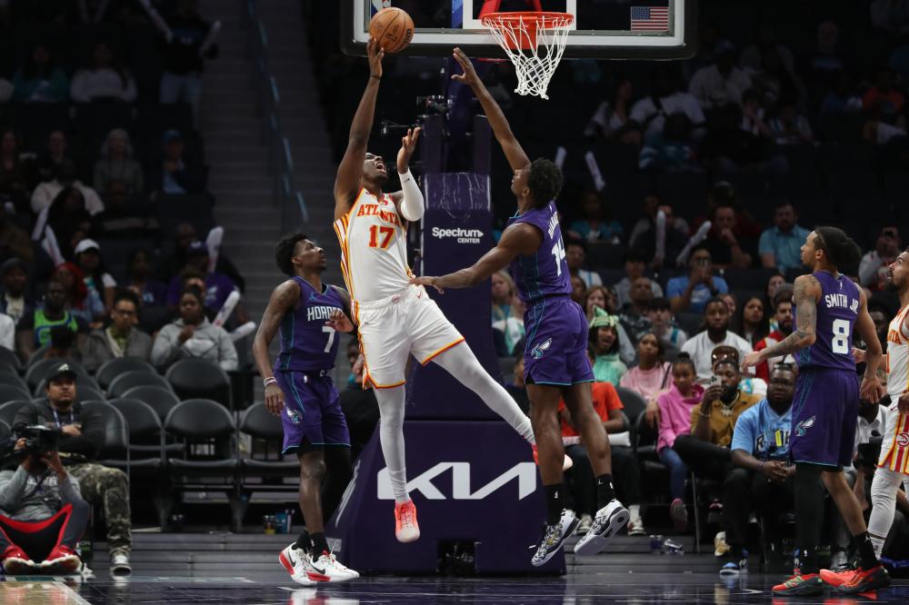 与外国名宿 与外国名宿