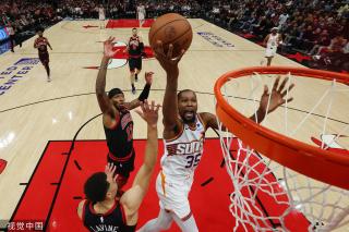 在与资深球 在与资深球