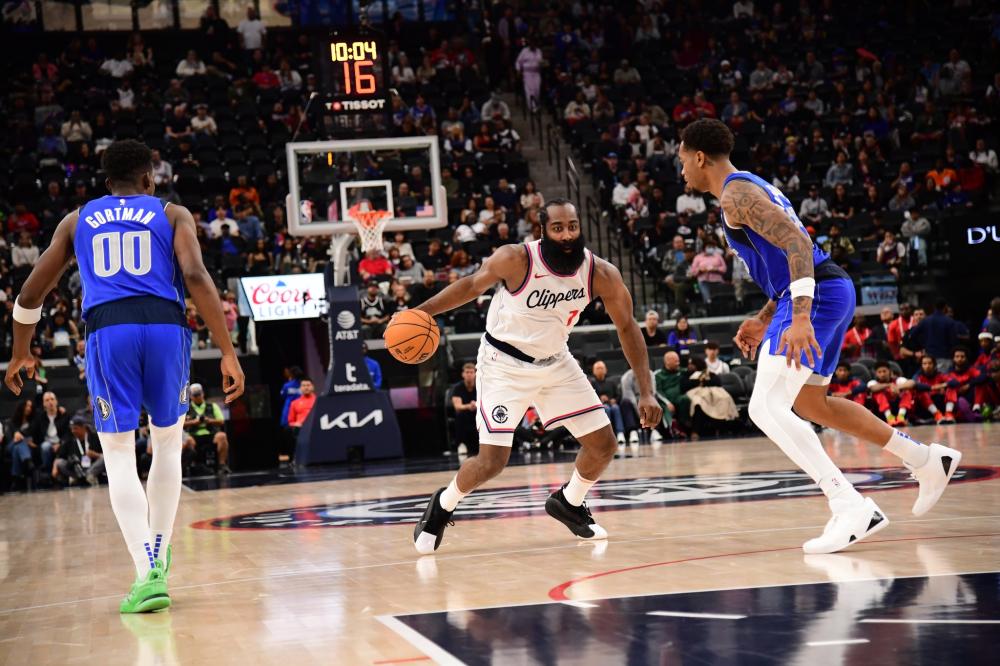 拉亚不仅反 拉亚不仅反